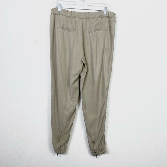 Men’s MNG Mango Khaki Beige Loose Jogger Pants - Picture 2 of 6